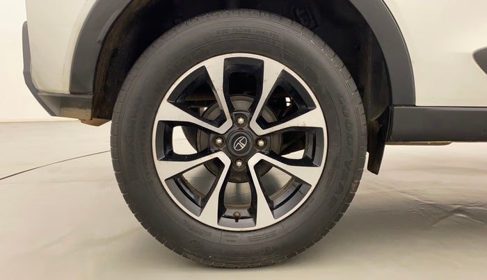 2021 Tata NEXON XZA PLUS DIESEL, Diesel, Automatic, 43,250 km, Right Rear Wheel