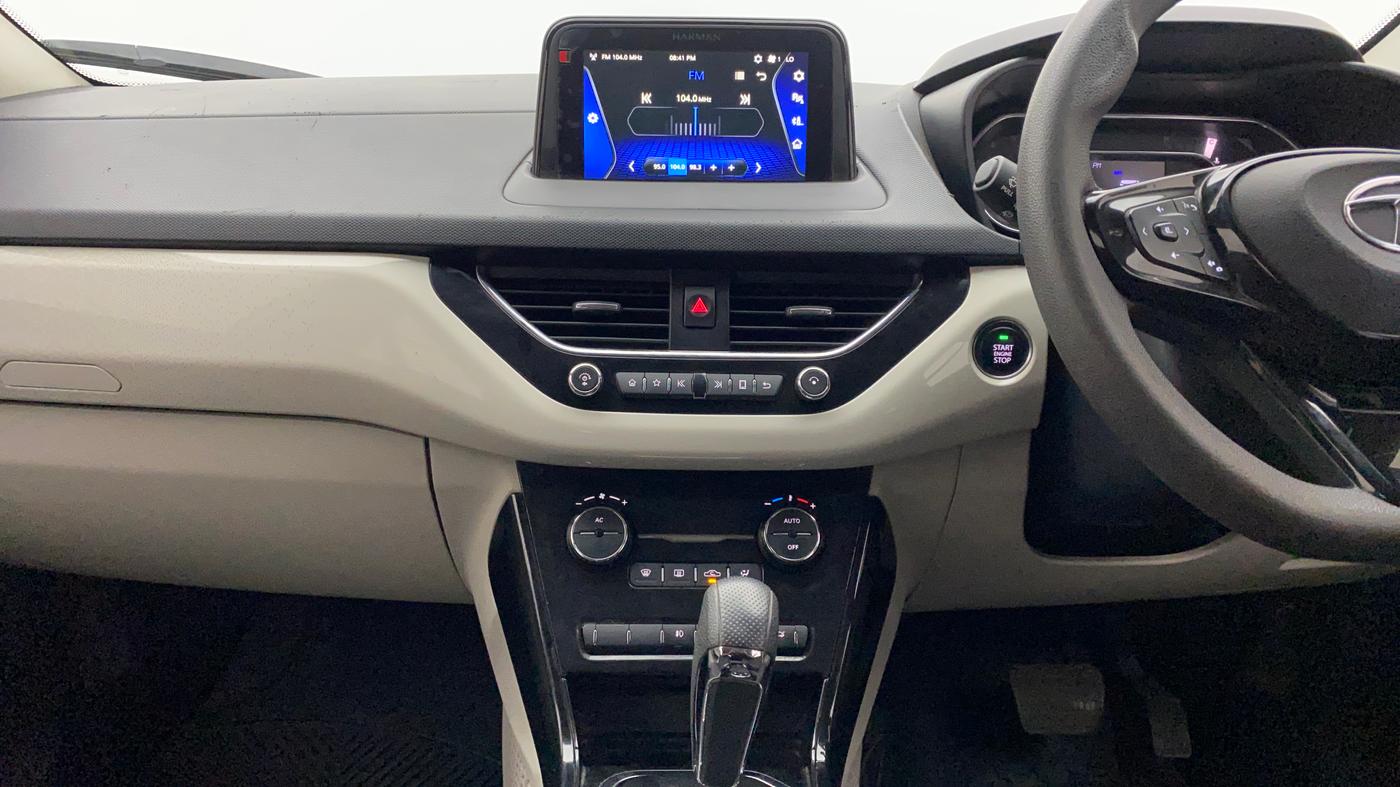 2021 Tata NEXON XZA PLUS DIESEL, Diesel, Automatic, 43,250 km, Air Conditioner