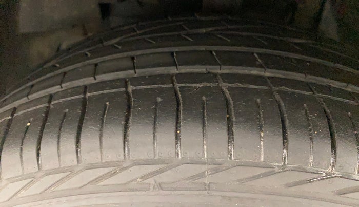 2021 Tata NEXON XZA PLUS DIESEL, Diesel, Automatic, 43,250 km, Left Front Tyre Tread