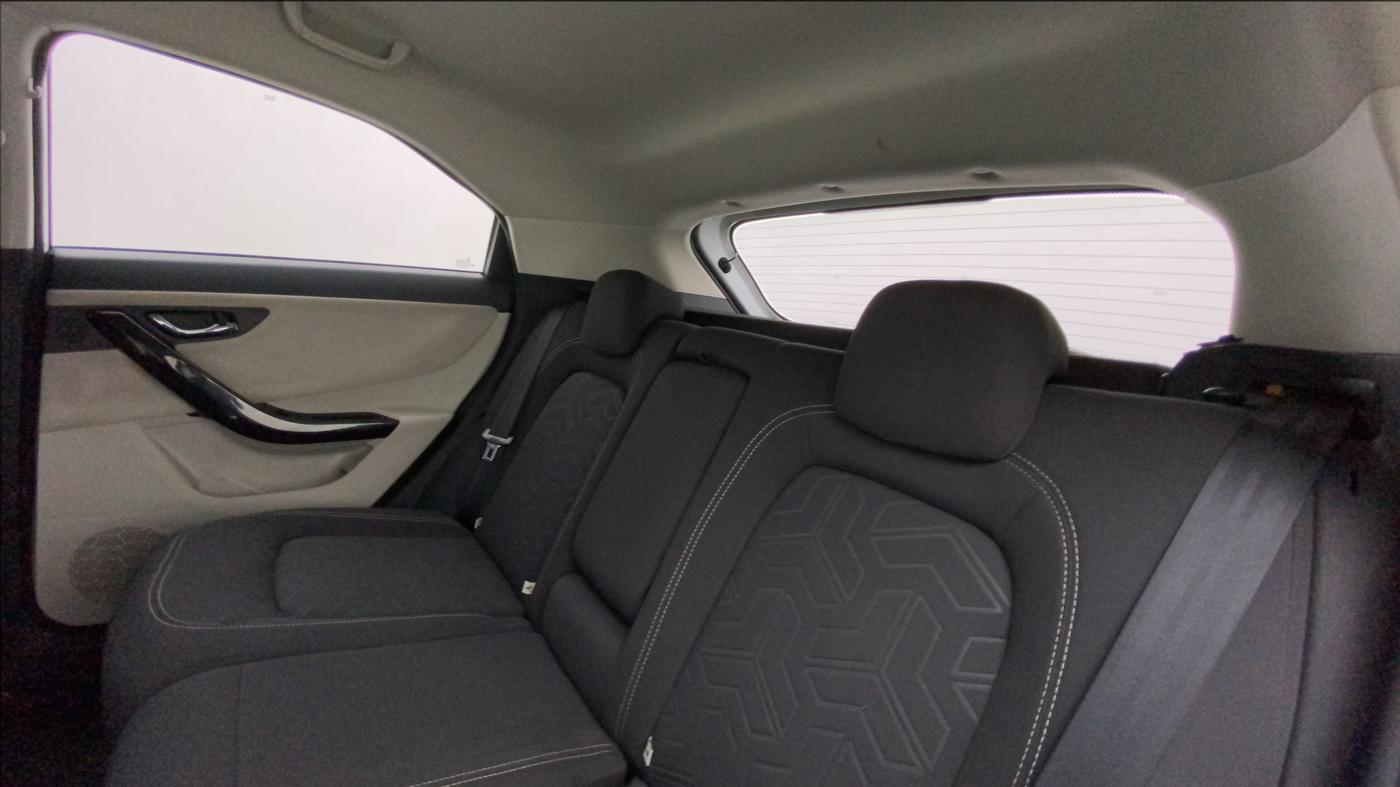 2021 Tata NEXON XZA PLUS DIESEL, Diesel, Automatic, 43,250 km, Right Side Rear Door Cabin