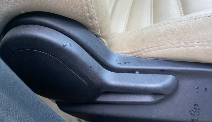 2023 Tata NEXON XMA SUNROOF PETROL, Petrol, Automatic, 21,859 km, Driver Side Adjustment Panel