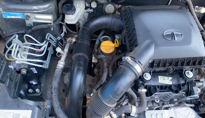 2023 Tata NEXON XMA SUNROOF PETROL, Petrol, Automatic, 21,859 km, Engine View - Right