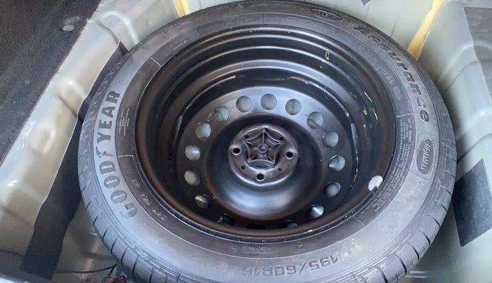 2023 Tata NEXON XMA SUNROOF PETROL, Petrol, Automatic, 21,859 km, Spare Tyre