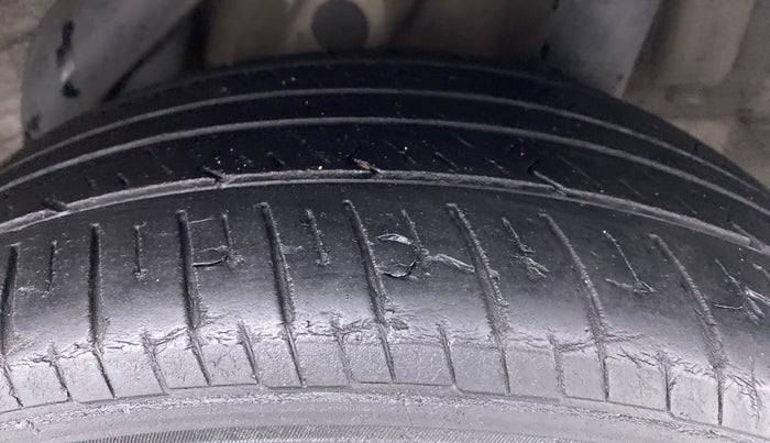 2018 Hyundai Verna 1.6 CRDI SX + AT, Diesel, Automatic, 58,824 km, Left Rear Tyre Tread