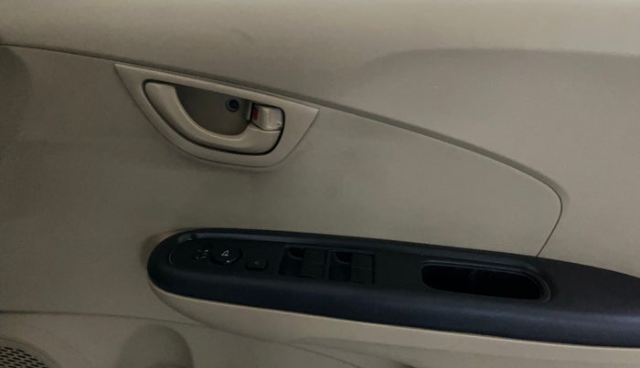 2017 Honda Amaze 1.2L I-VTEC S, Petrol, Manual, 57,280 km, Driver Side Door Panels Control