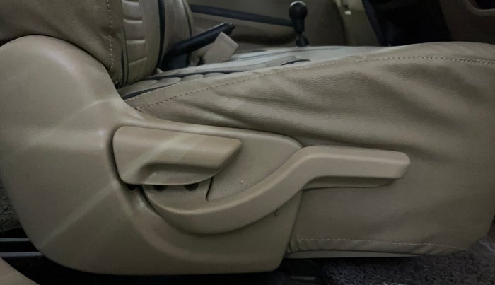 2017 Honda Amaze 1.2L I-VTEC S, Petrol, Manual, 57,280 km, Driver Side Adjustment Panel