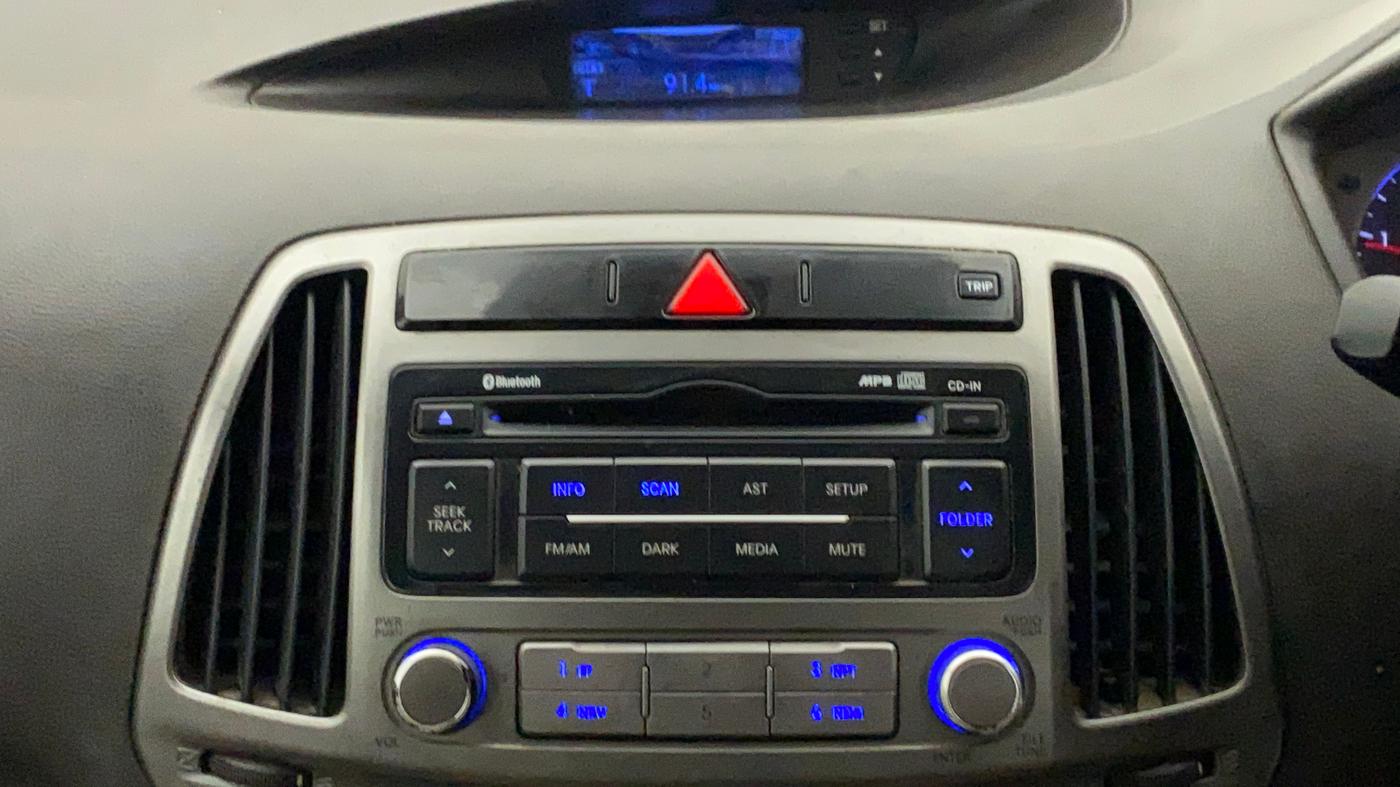 2012 Hyundai i20 SPORTZ 1.4 CRDI, Diesel, Manual, 1,21,540 km, Infotainment System