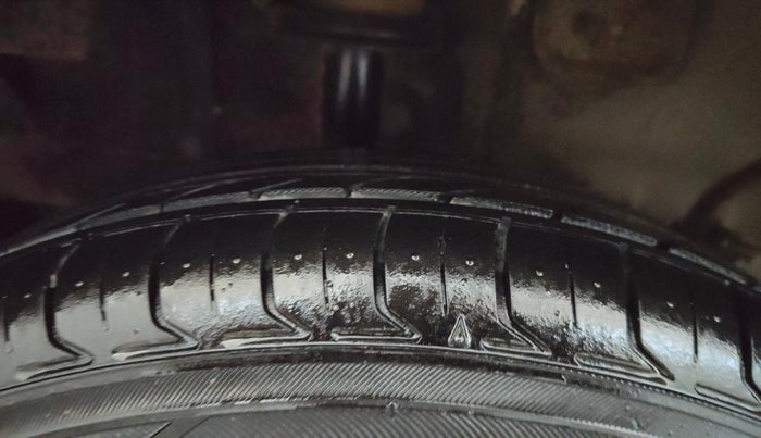 2018 Tata TIAGO NRG DIESEL, Diesel, Manual, 1,01,939 km, Right Rear Tyre Tread