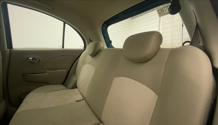 2013 Nissan Micra XV CVT, Petrol, Automatic, 36,761 km, Right Side Rear Door Cabin