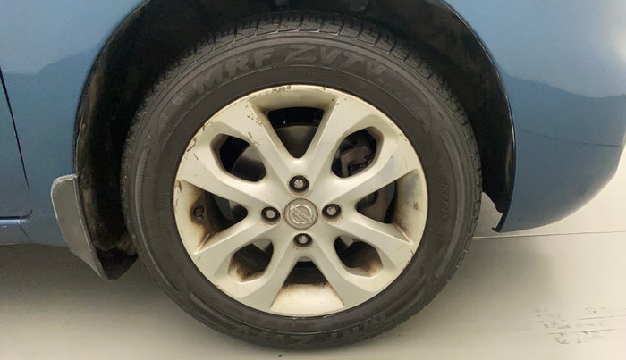 2013 Nissan Micra XV CVT, Petrol, Automatic, 36,761 km, Right Front Wheel