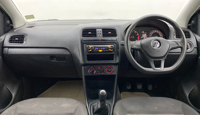 2016 Volkswagen Ameo TRENDLINE 1.2, Petrol, Manual, 28,444 km, Dashboard