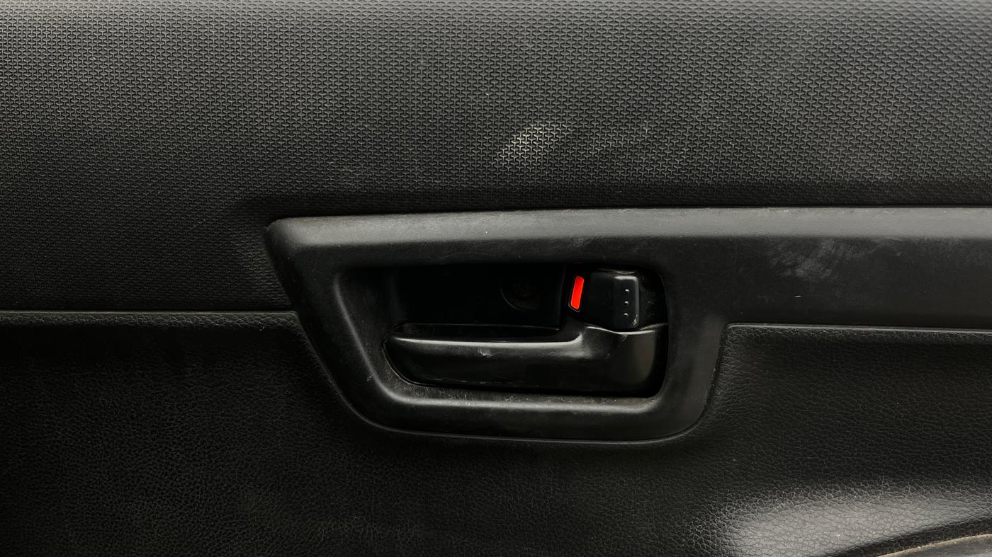 2020 Maruti S PRESSO VXI, Petrol, Manual, 35,993 km, Driver Side Door Panels Control