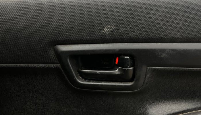 2020 Maruti S PRESSO VXI, Petrol, Manual, 35,993 km, Driver Side Door Panels Control