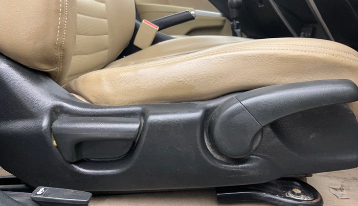 2016 Honda City 1.5L I-VTEC V MT, Petrol, Manual, 91,157 km, Driver Side Adjustment Panel