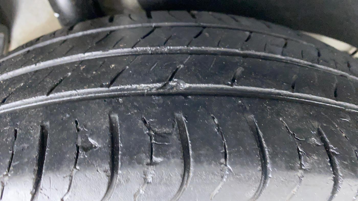 2018 Hyundai Creta 1.6 E + VTVT, Petrol, Manual, 35,913 km, Right Rear Tyre Tread
