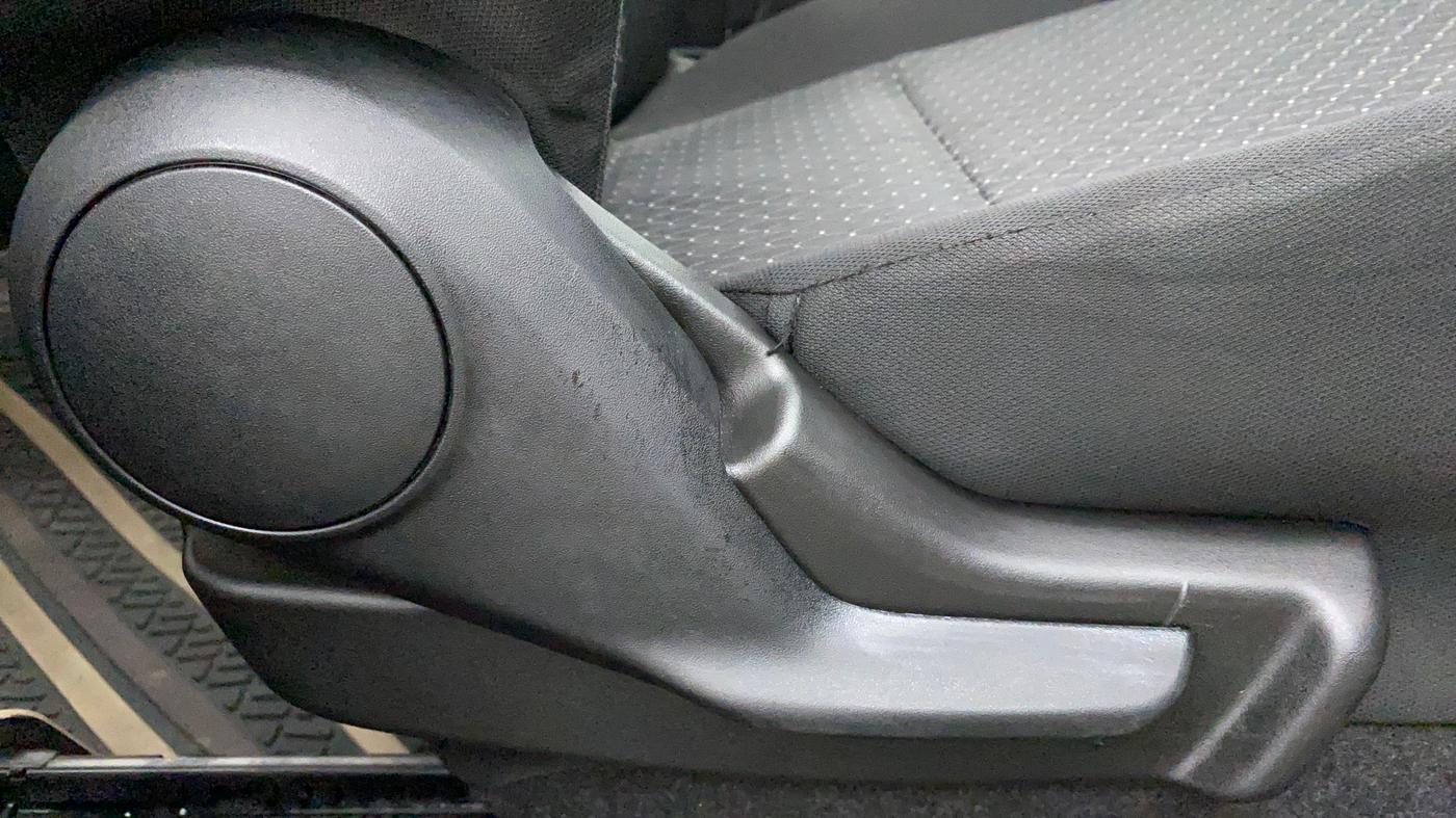 2021 Maruti IGNIS SIGMA 1.2, Petrol, Manual, 16,621 km, Driver Side Adjustment Panel