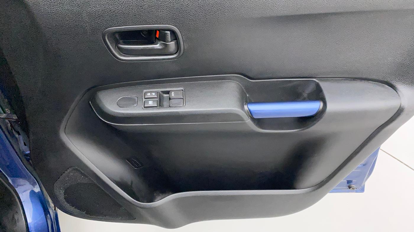 2021 Maruti IGNIS SIGMA 1.2, Petrol, Manual, 16,621 km, Driver Side Door Panels Control