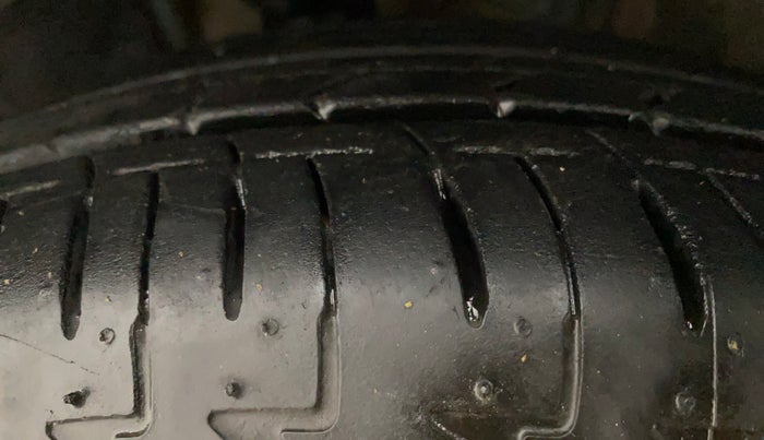 2021 Maruti IGNIS SIGMA 1.2, Petrol, Manual, 16,621 km, Left Front Tyre Tread