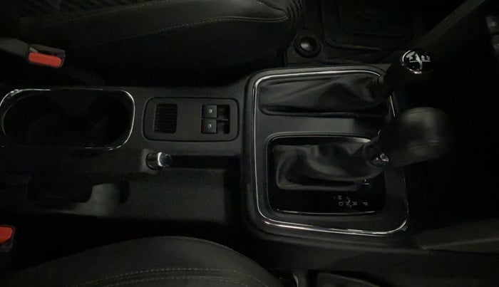 2022 Mahindra Thar LX D AT 4WD HT, Diesel, Automatic, 32,202 km, Gear Lever