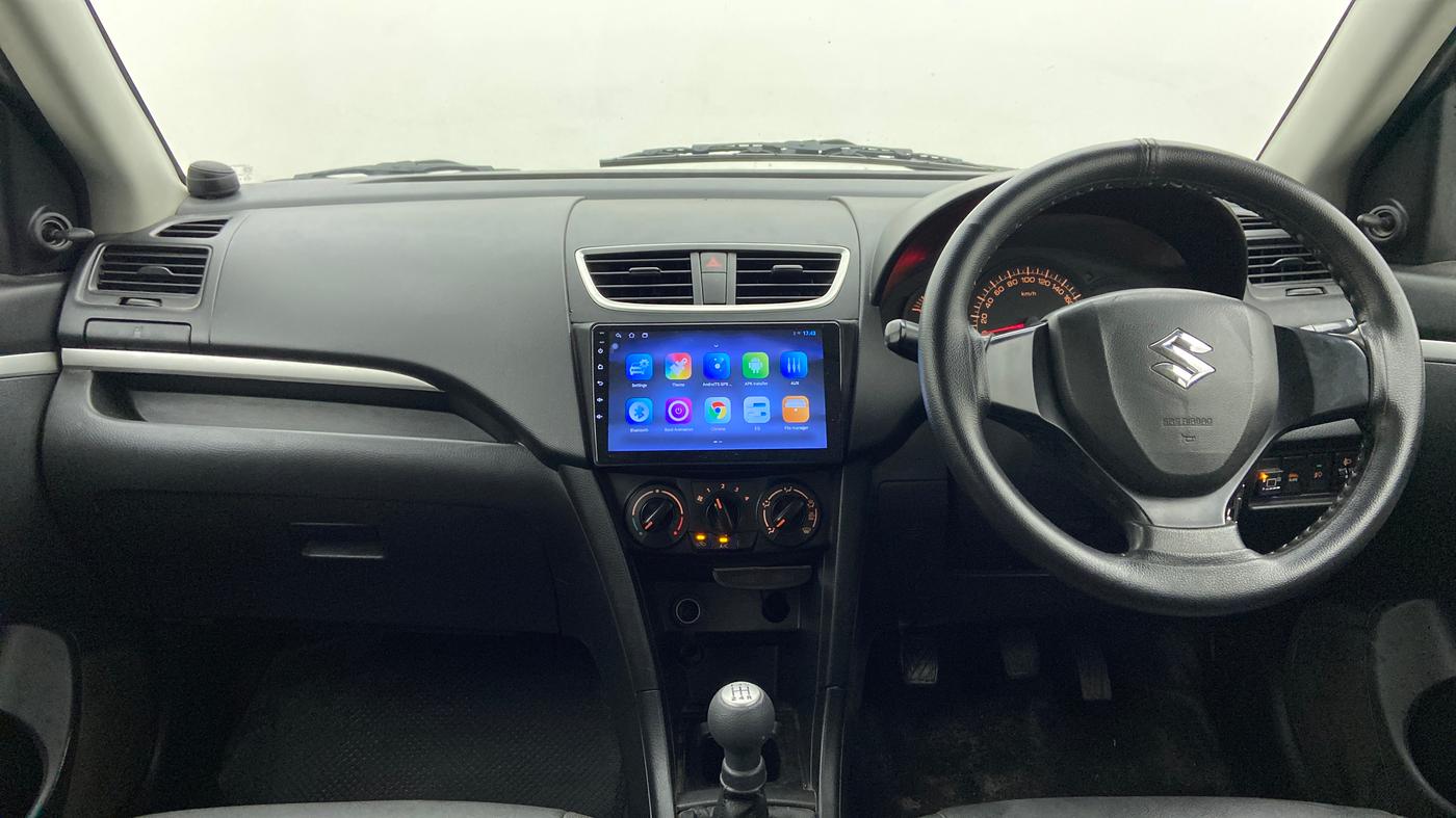 2017 Maruti Swift LXI OPT, CNG, Manual, 89,336 km, Dashboard