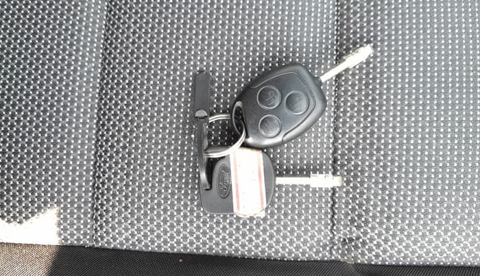 2013 Ford Classic CLXI 1.4 DIESEL, Diesel, Manual, 99,421 km, Key Close Up