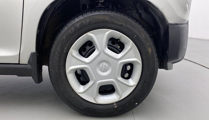 2020 Maruti S PRESSO VXI PLUS, Petrol, Manual, 15,607 km, Right Front Wheel