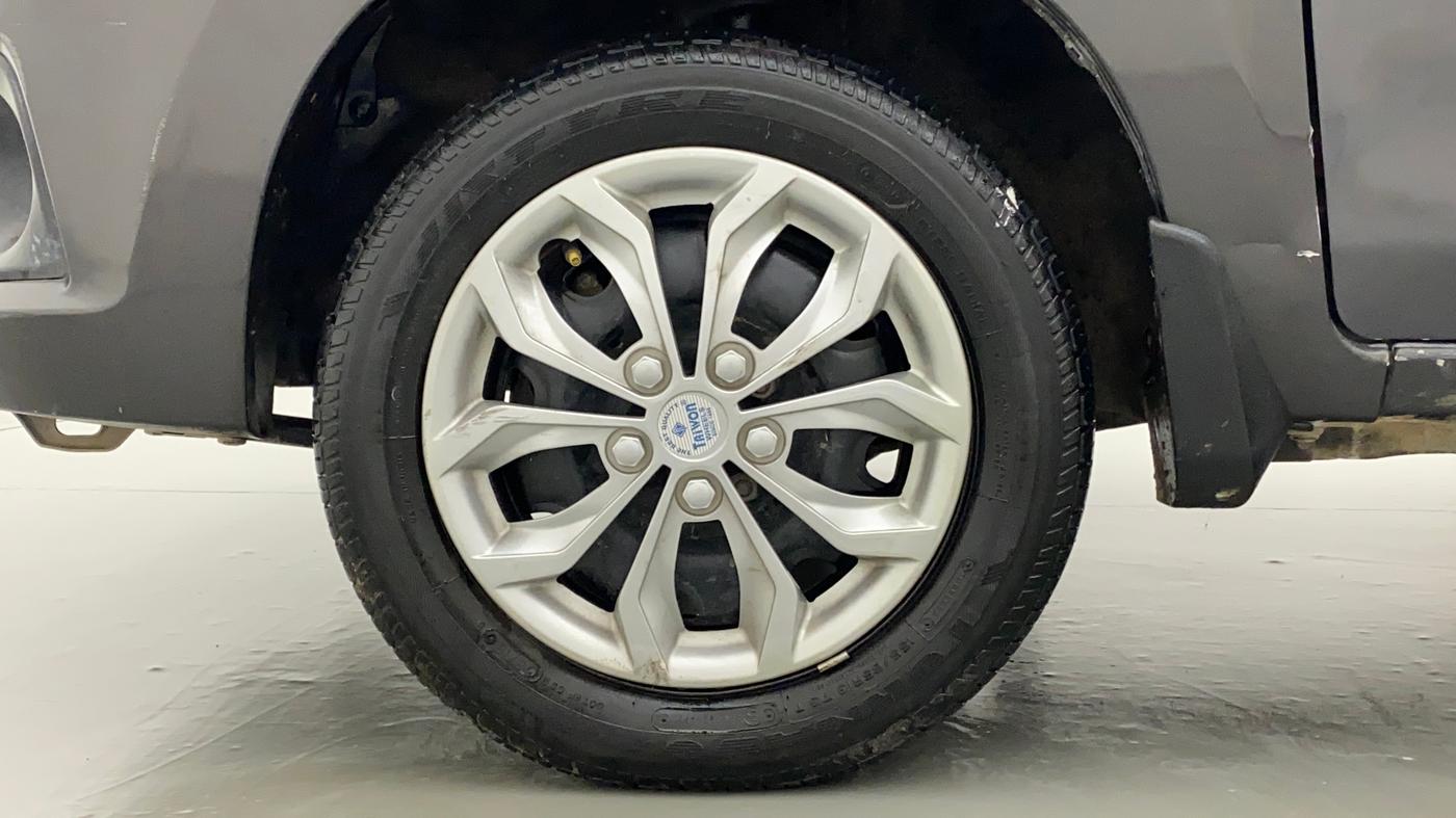 2018 Maruti Alto K10 VXI, Petrol, Manual, 42,564 km, Left Front Wheel