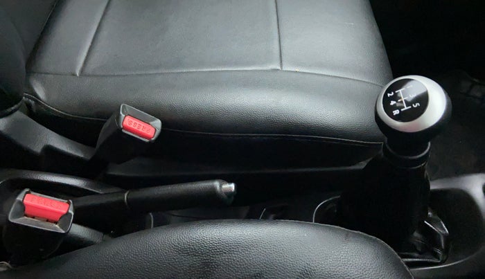 2014 Maruti Wagon R 1.0 VXI, Petrol, Manual, 20,401 km, Gear Lever