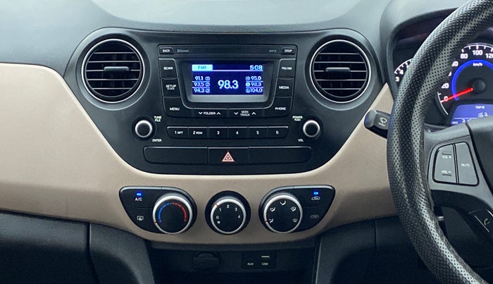 2016 Hyundai Grand i10 SPORTZ 1.2 KAPPA VTVT, Petrol, Manual, 31,939 km, Air Conditioner