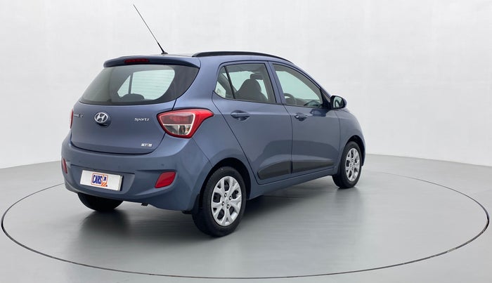 2016 Hyundai Grand i10 SPORTZ 1.2 KAPPA VTVT, Petrol, Manual, 31,939 km, Right Back Diagonal