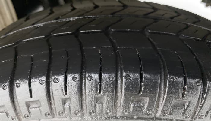 2019 Maruti Alto 800 LXI, Petrol, Manual, 25,895 km, Left Rear Tyre Tread