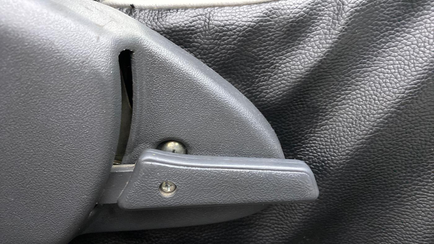 2019 Maruti Alto 800 LXI, Petrol, Manual, 25,895 km, Driver Side Adjustment Panel