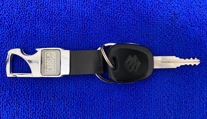 2019 Maruti Alto 800 LXI, Petrol, Manual, 25,895 km, Key Close Up