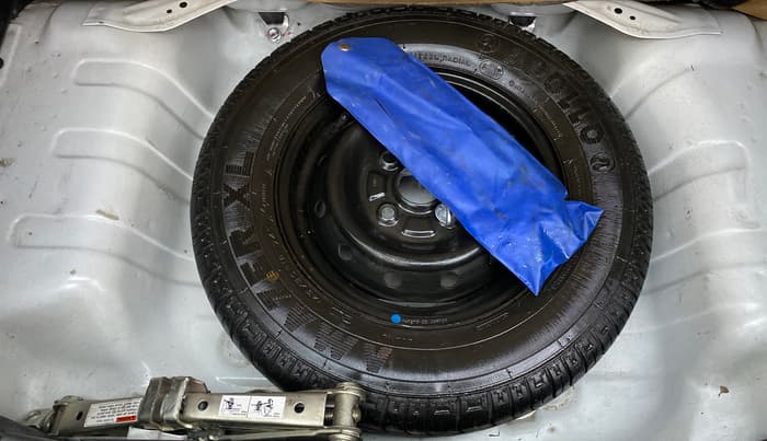2019 Maruti Alto 800 LXI, Petrol, Manual, 25,895 km, Spare Tyre