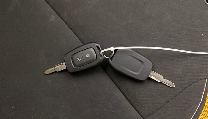 2024 Renault Kwid CLIMBER AMT 1.0, Petrol, Automatic, 12,375 km, Key Close Up