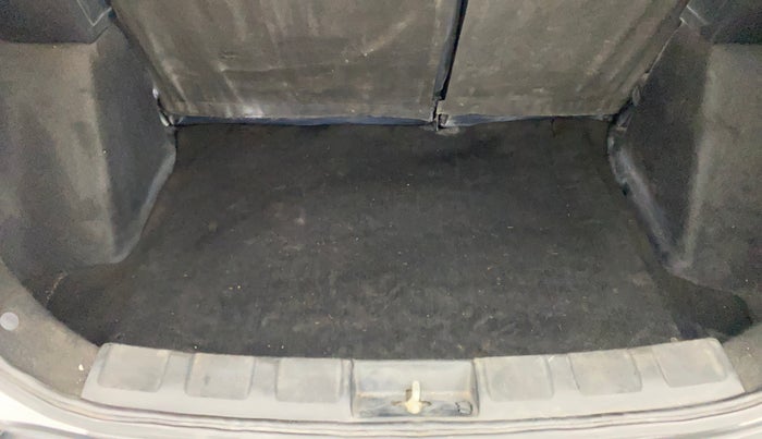 2018 Tata NEXON XZA PLUS DIESEL, Diesel, Automatic, 47,049 km, Boot Inside