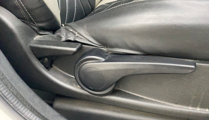 2018 Tata NEXON XZA PLUS DIESEL, Diesel, Automatic, 47,049 km, Driver Side Adjustment Panel