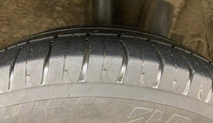 2017 Hyundai Grand i10 SPORTZ 1.2 KAPPA VTVT, Petrol, Manual, 67,783 km, Left Rear Tyre Tread