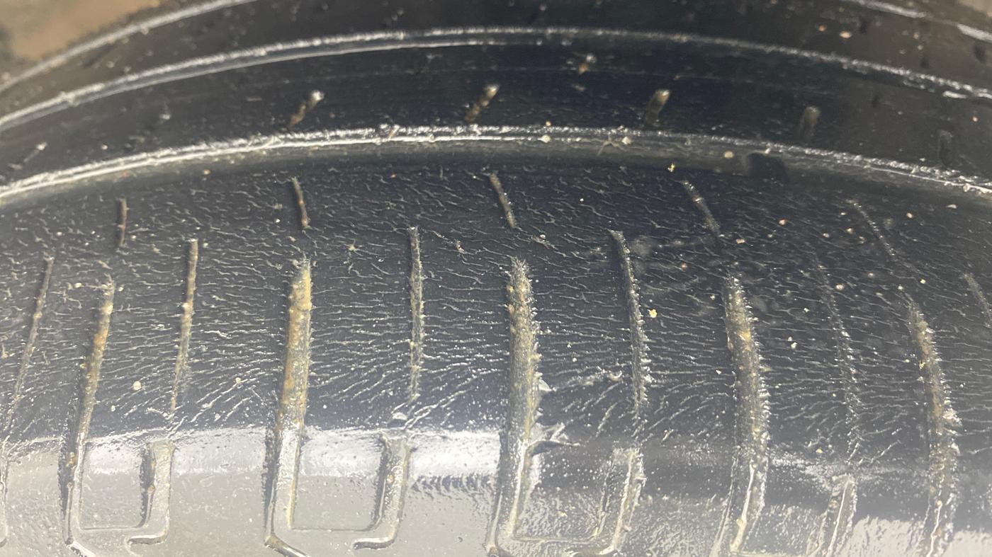 2015 Maruti Ertiga VDI, Diesel, Manual, 1,38,125 km, Right Front Tyre Tread