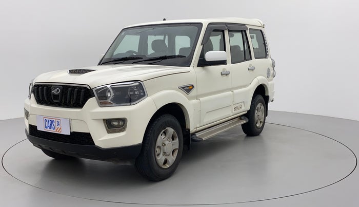 2016 Mahindra Scorpio S2, Diesel, Manual, 1,19,633 km, Left Front Diagonal