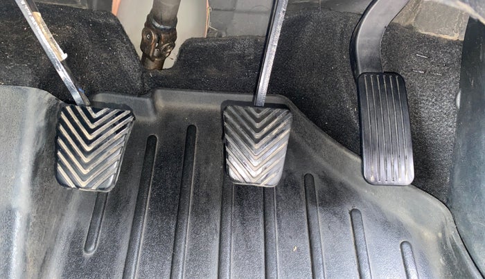 2020 KIA SELTOS HTX 1.5 PETROL, Petrol, Manual, 80,843 km, Pedals