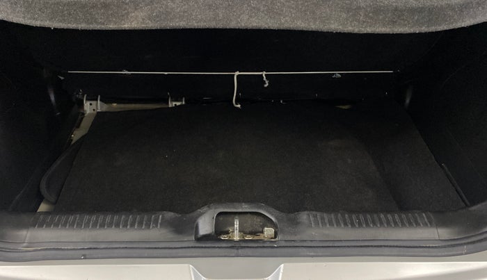 2021 Maruti Swift LXI, Petrol, Manual, 62,976 km, Boot Inside