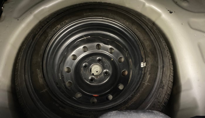 2021 Maruti Swift LXI, Petrol, Manual, 62,976 km, Spare Tyre