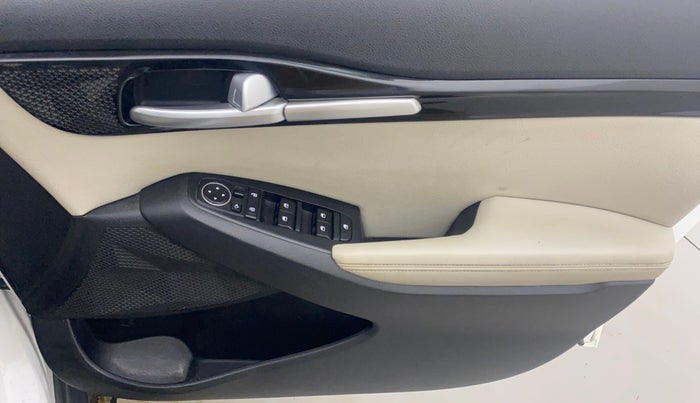 2019 KIA SELTOS HTX IVT 1.5 PETROL, Petrol, Automatic, 45,390 km, Driver Side Door Panels Control