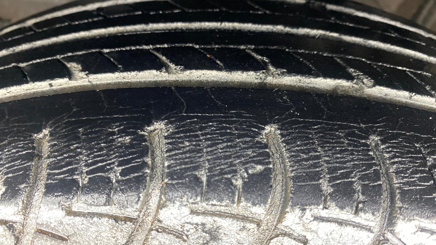 2019 Maruti Baleno DELTA PETROL 1.2, Petrol, Manual, 44,041 km, Left Front Tyre Tread