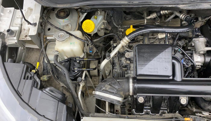 2021 Renault TRIBER RXZ AMT, Petrol, Automatic, 45,783 km, Engine View - Right