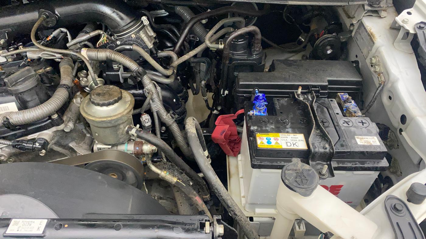 2022 Toyota Innova Crysta 2.7 GX AT 7 STR, Petrol, Automatic, 22,173 km, Engine View - Left