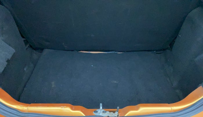 2018 Tata Tiago XZ PETROL, Petrol, Manual, 37,357 km, Boot Inside