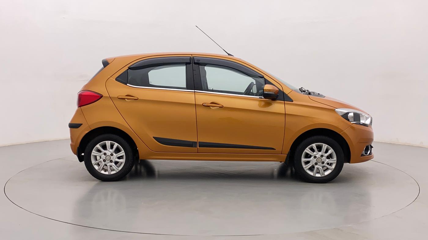2018 Tata Tiago XZ PETROL, Petrol, Manual, 37,357 km, Right Side View