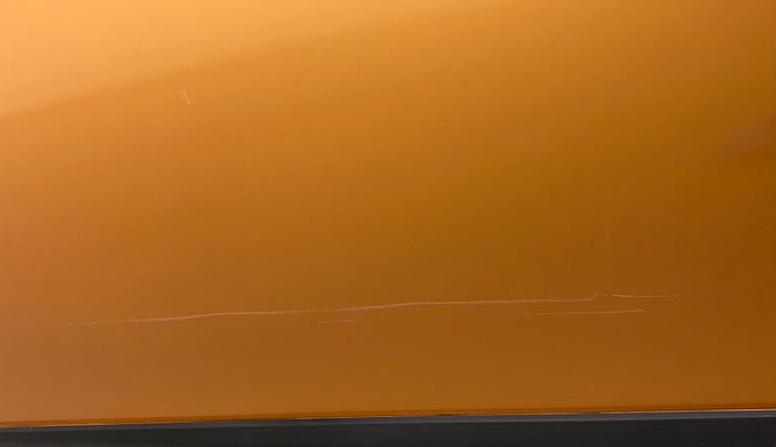 2018 Tata Tiago XZ PETROL, Petrol, Manual, 37,357 km, Front passenger door - Minor scratches